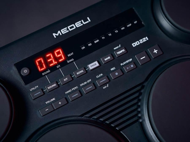 DD221 |Medeli table drum med 7 pads