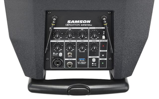 Samson XP310w - Trolley m. Bluetooth
